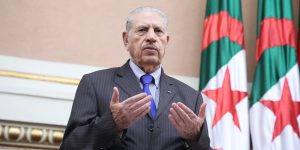 رئيس مجلس الأمة يعزي في وفاة الفنان حمزة فيغولي