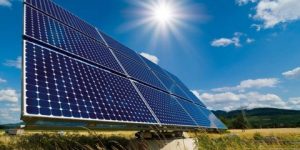 اختيار أرضية لإنجاز محطتين للطاقة الشمسية بسطيف