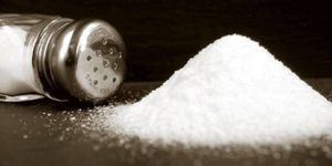 صحتنا في غذائنا.. ماذا يحدث لو تخليت عن الملح تماما؟