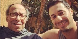 أحمد السعدني يوضح حقيقة مرور والده بأزمة صحية