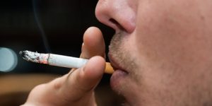 الانسداد الرئوي المزمن.. يهدد المدخنين