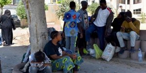 صفاقس: السلط الجهوية والأمنية تتفقد وضع المهاجرين العالقين