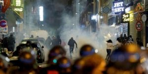 ليلة خامسة ساخنة في فرنسا.. اشتباكات في قلب باريس واعتقال للمئات