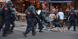 فرنسا: القضاء يحظر مسيرة ضد عنف الشرطة