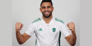 ليلتحق بصفوفه في فترة الانتقالات الصيفية.. الأهلي السعودي يحسم صفقة رياض محرز