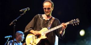 فرقة “راينا راي” تعود إلى جمهورها الجزائري