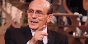 محمد صبحي يبكي ويُحدث ضجة بتصريحاته الجريئة