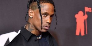 مصطفى كامل بعد إلغاء حفل ترافيس سكوت: انتصر الحق.. تحيا بلادي