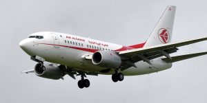 تعليق جميع الرحلات الجوية التي تربط الجزائر العاصمة بباماكو