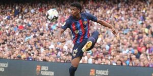 أليخاندرو بالدي يرفض عرضا مغريا من مانشستر سيتي