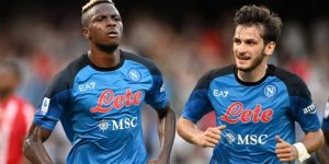 غارسيا يتوقع بقاء الثنائي أوسيمين وكفاراتسخيليا