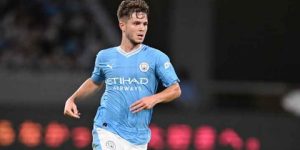 مكاتي: أريد استعادة إيقاعي في المان سيتي