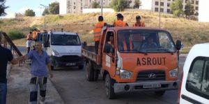 عمليات تزفيت ،و تنقية قنوات الصرف الصحي بجسر قسنطينة