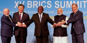 قادة مجموعة بريكس يدعون لإرساء نظام عالمي متعدد