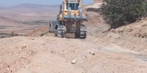 تيارت.. انطلاق أشغال إعادة الاعتبار للطريق الرئيسي لمدينة فرندة