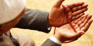 سؤال وجواب.. ما هي شروط قَبول الدعاء ؟