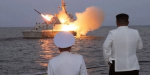 رئيس كوريا الشمالية يشرف على اختبار لصواريخ كروز الاستراتيجية