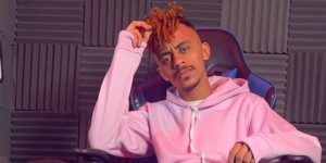 بتهمة الإساءة لأحمد زويل.. تحويل مغني مهرجانات مصري إلى النيابة العامة