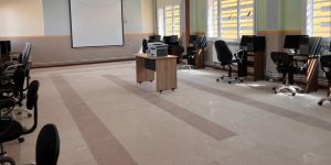 مستغانم..  نحو تجهيز 16 مدرسة ابتدائية بالعتاد الرقمي