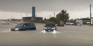 هلع في ليبيا من ارتفاع أمواج البحر.. وإخلاء للفنادق ببنغازي