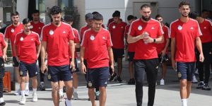 في إطار التحضير لنهائيات “كان” كوت ديفوار.. المحاربون يحلون بداكار تحسبا لمواجهة السنغال