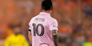 مارتينو: ميسي يفعل الآن ما لم يحدث طوال تاريخه!