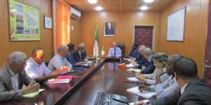 للوقوف على الصعوبات التي تعترضه.. وزارة الفلاحة تعاين واقع القطاع بعين صالح