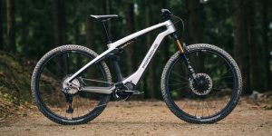 مستقبل جديد للدراجات الكهربائية.. بورش Cross Performance