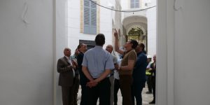 الوالي يقف على أشغال تأهيل وترميم بنايات بالقصبة السفلى