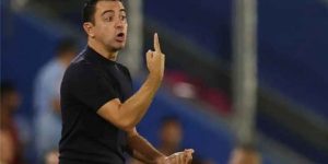 معتبراً أنه من العار إلغاء الهدف الثالث.. تشافي يشن حملة على حكم مباراة غرناطة