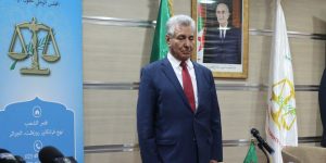 زعلاني يباشر نشر ثقافة حقوق الإنسان بالجامعات