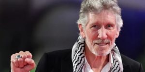 يعتبر مقاومة الاحتلال أمرًا أخلاقيًا.. النجم العالمي روجر ووترز يدعم حماس