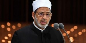 الأزهر: العدو الصهيوني تحول إلى ذئب هائج يقتل الأطفال