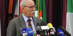 الرئيس الصحراوي يحذر من سياسات الإحتلال المغربي التوسعية