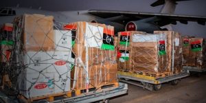 بإشراف وزارة الدفاع الليبية:جهاز الإمداد الطبي يرسل 26 طنا من المساعدات إلى قطاع غزة