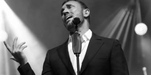 كاظم الساهر يسجل “أوقفوا الحرب”.. أغنية بالإنجليزية عن غزة إلى العالم