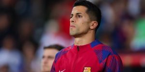 كانسيلو: الأجواء في برشلونة ليست جيدة