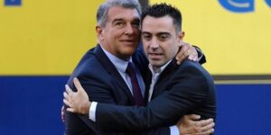 لاعبو برشلونة ينقلبون على قرار لابورتا