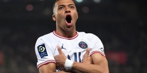 مبابي يثير الجدل برد فعله على الانتقال إلى ريال مدريد