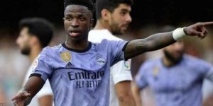 بويول: فينيسيوس يحتاج لتغيير أسلوبه وبرشلونة بريء