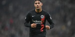 من ضمنهم فارس شايبي.. توبمولر يلمح إلى أن لاعبيه المسلمين سيُفطرون