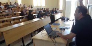 مشروع مرسوم تنفيذي يحدد شروط ممارسة الأساتذة الباحثين لنشاط مربح