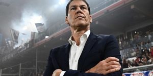 رئيس نابولي يقرّر إقالة غارسيا