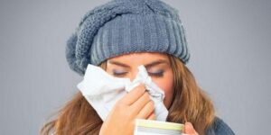 نزلات البرد والإنفلونزا.. فروق في الأعراض والمعالجة