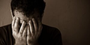 من أسباب تعجيل العقوبات