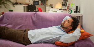 لا تعش على هامش الحياة