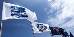 اليونان تواجه أزمة تحكيمية