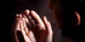 سؤال وجواب.. كيف تتوسل إلى الله عز وجل ؟