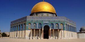 فداك يا فلسطين.. أَشَدَّ النَّاسِ عَدَاوَةً