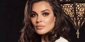 طبيب تجميل يكشف السبب: ملامح نادين نجيم أصبحت ذكورية ومستفزة